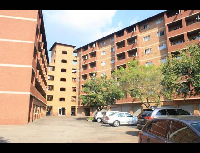 2 BEDROOM APARTMENT FOR SALE IN ZWARTKOP